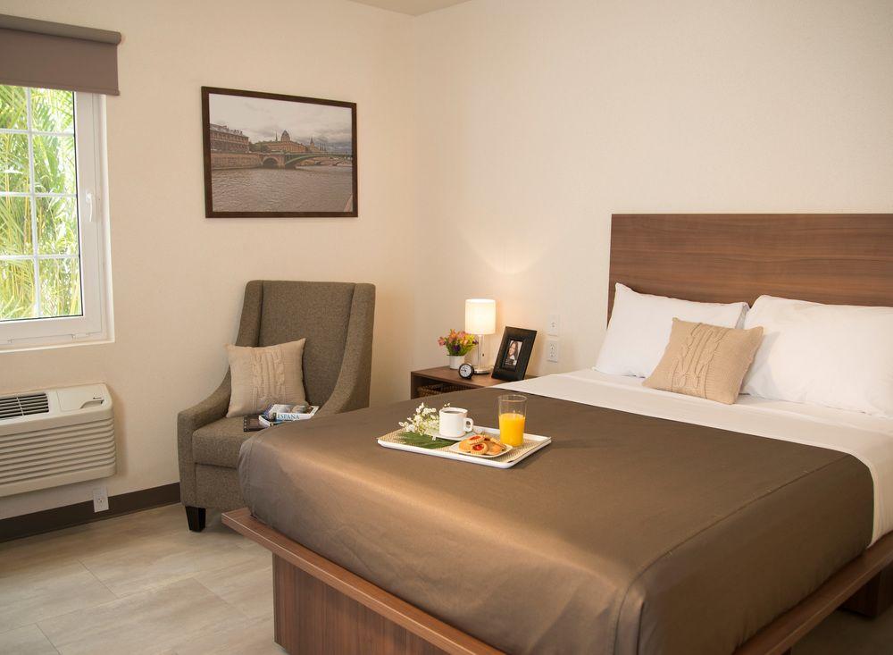 Extended Suites Saltillo Galerias Eksteriør bilde